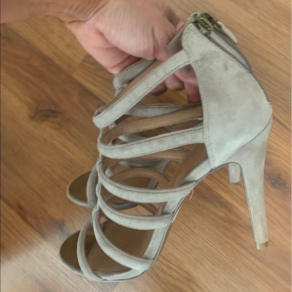 COACH STRAPPY SUEDE HEELS - Picture 5 of 7
